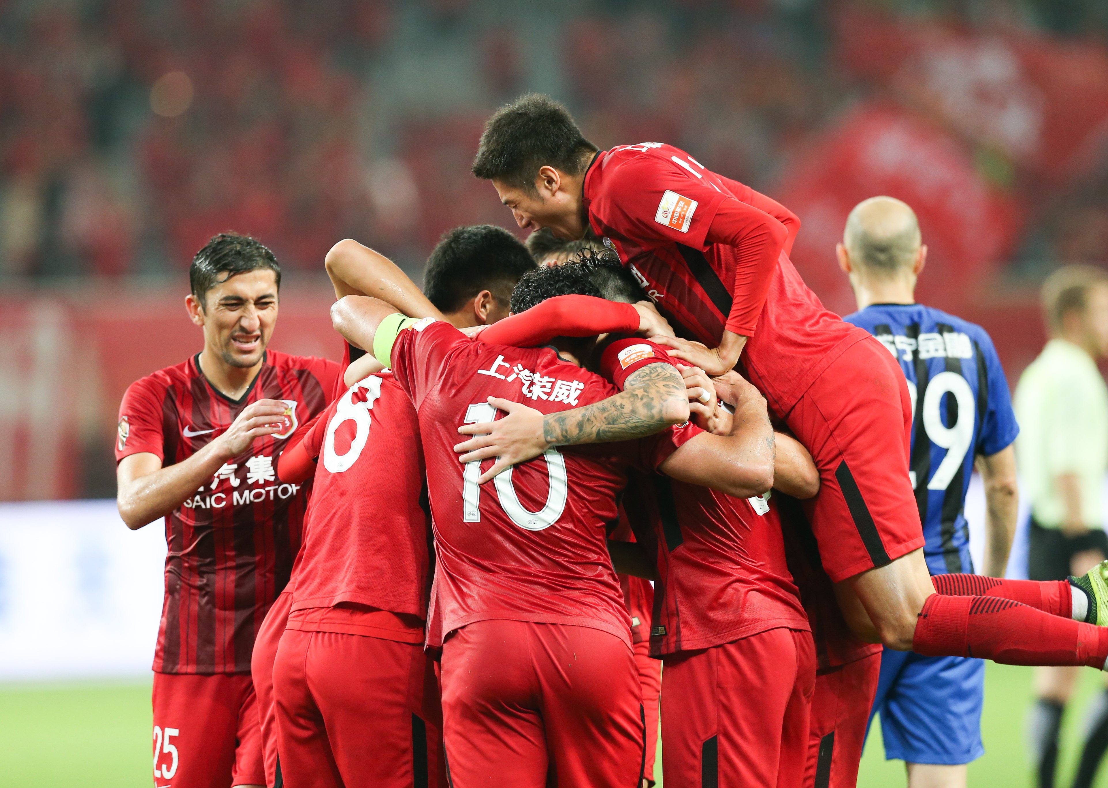 球队状态火热，连续击败对手