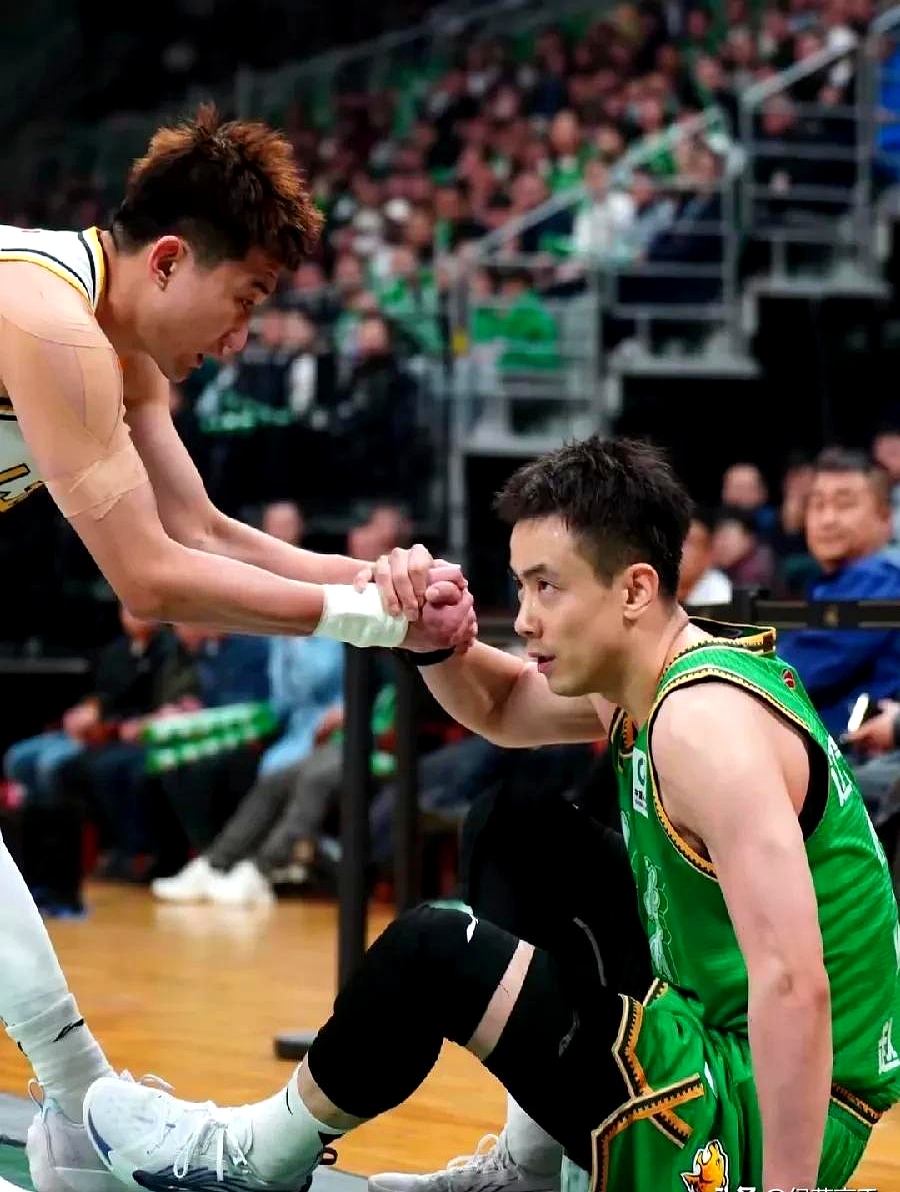 关于浙江广厦队再战完胜，保持不败纪录的信息