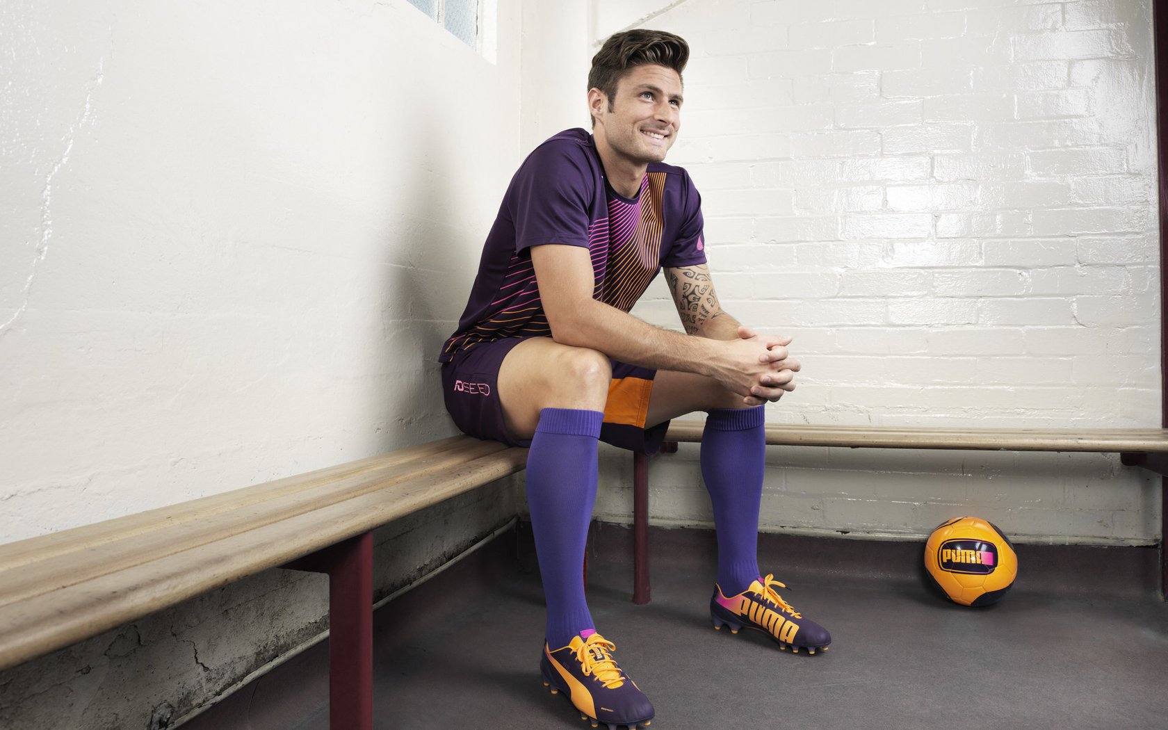 跨界狂想,当牙买加闪电踏平佛罗伦萨,久保建英在NBA总决赛接管比赛